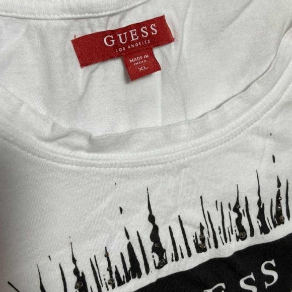Guess Tee T-Shirt - Picture 2 of 3
